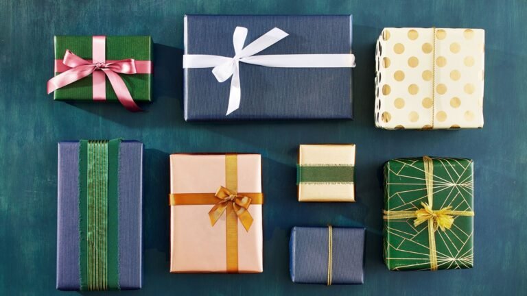 How to Wrap Gifts Beautifully